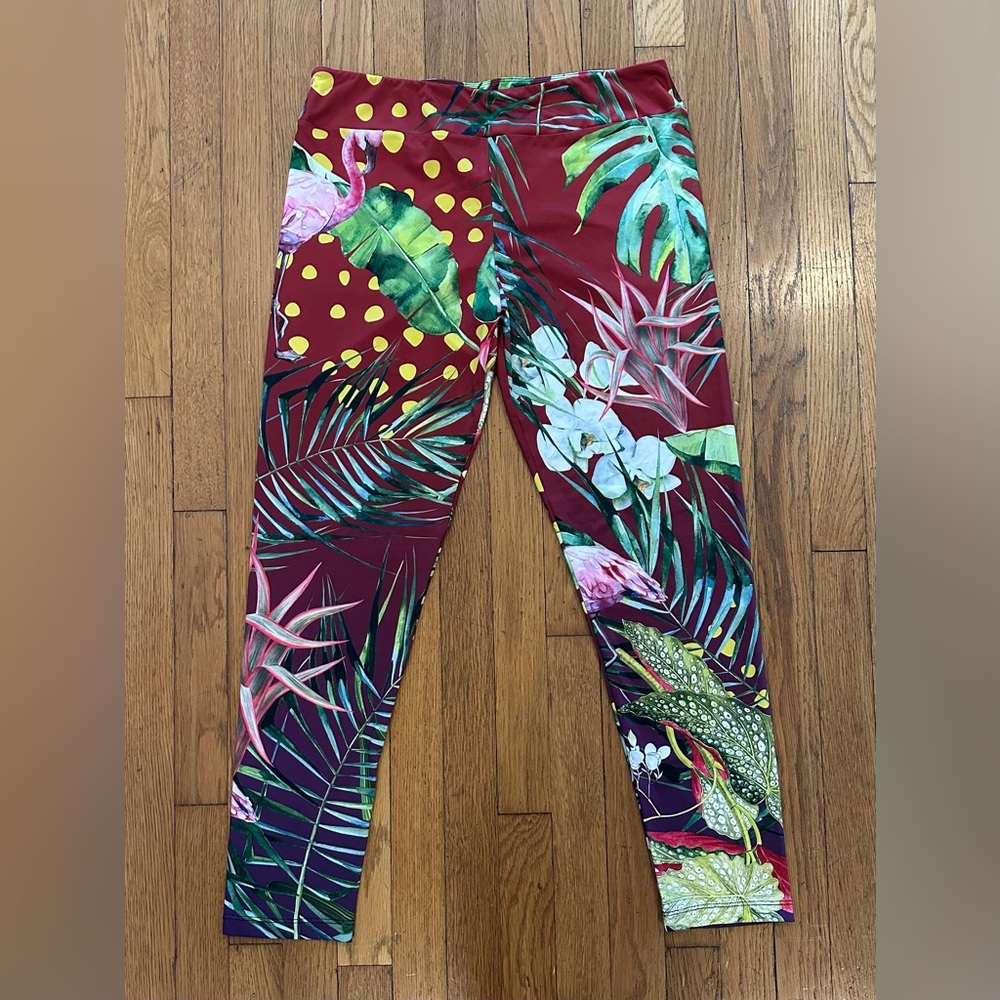 Dressed In Joy Women's Yoga Pants. NWT. Color - Tropical Sunset. Size XXL